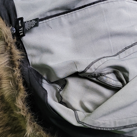 DFA New York unique removable faux fur jacket sz small - Picture 10 of 12